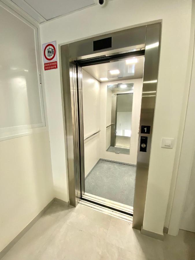 Apartamentos Turisticos Victoria Almuñécar Zewnętrze zdjęcie