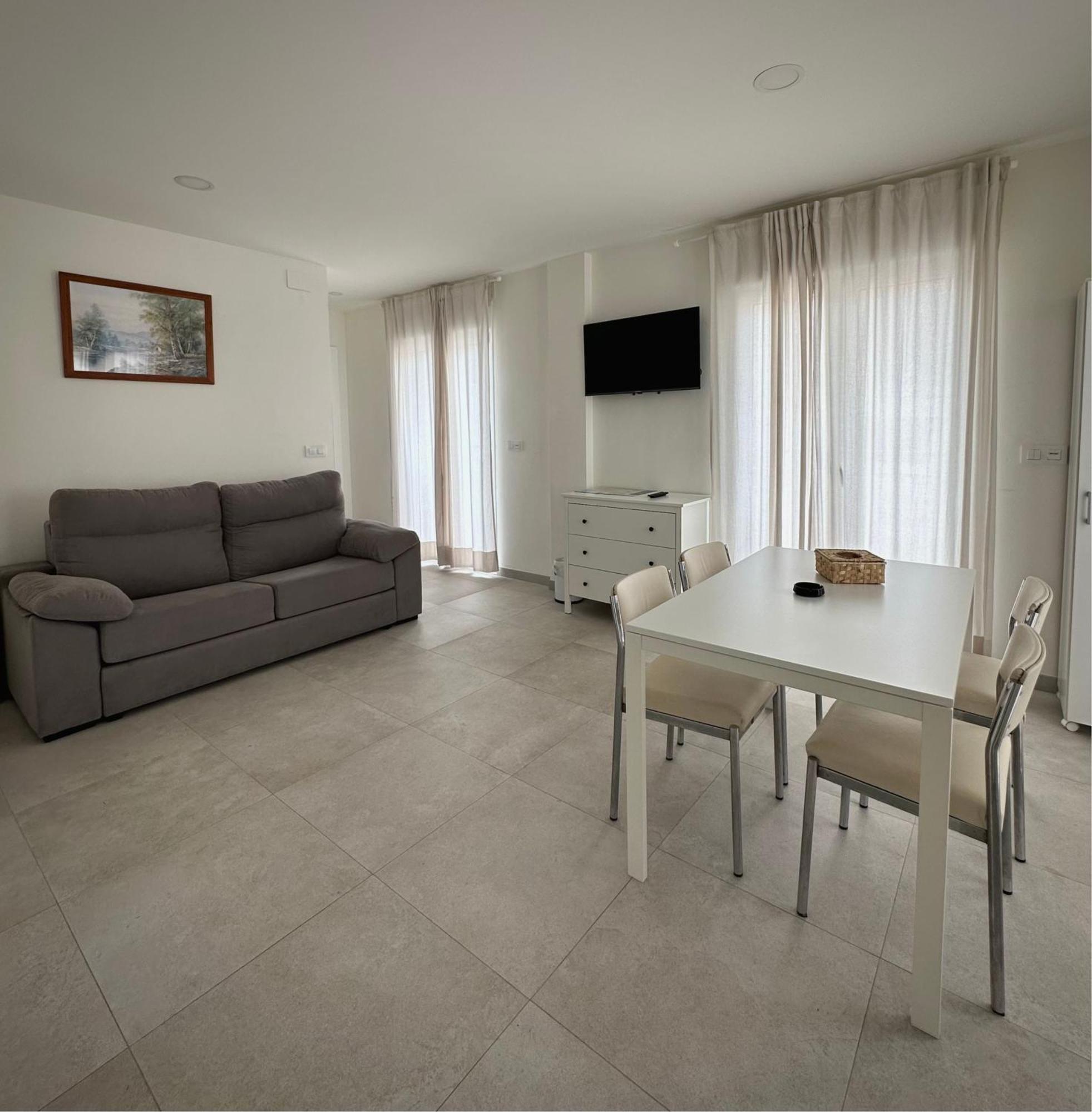Apartamentos Turisticos Victoria Almuñécar Zewnętrze zdjęcie