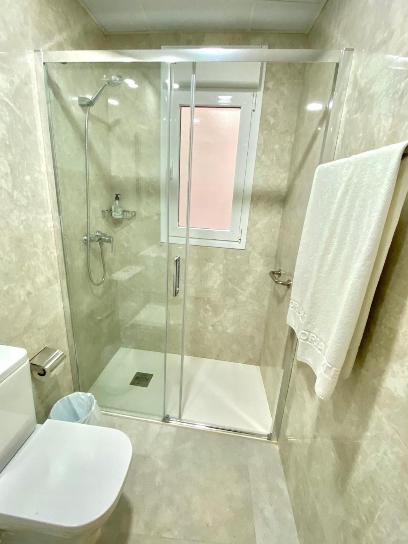 Apartamentos Turisticos Victoria Almuñécar Zewnętrze zdjęcie
