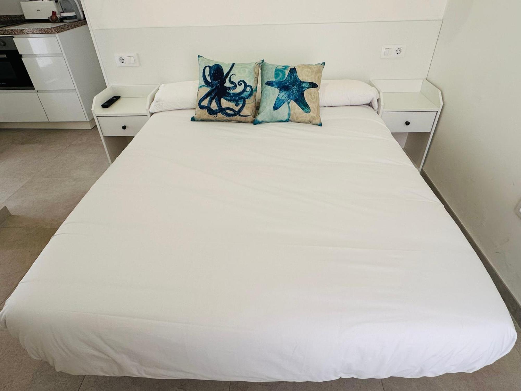 Apartamentos Turisticos Victoria Almuñécar Zewnętrze zdjęcie